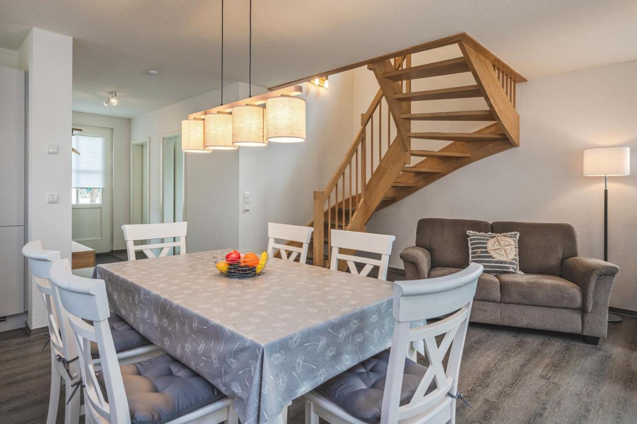 Reetdachhaus Am Haff Mit Sauna, Terrasse, Wlan Zirchow Luaran gambar