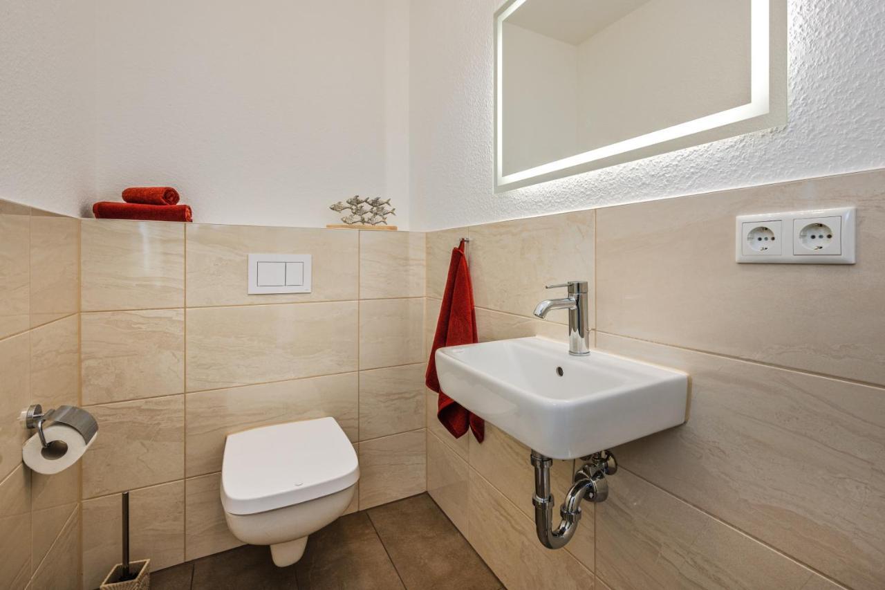 Reetdachhaus Am Haff Mit Sauna, Terrasse, Wlan Zirchow Luaran gambar