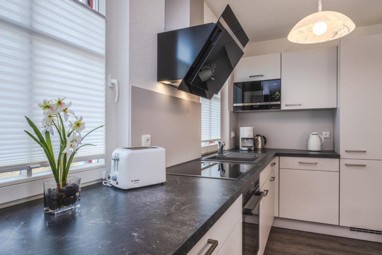 Reetdachhaus Am Haff Mit Sauna, Terrasse, Wlan Zirchow Luaran gambar